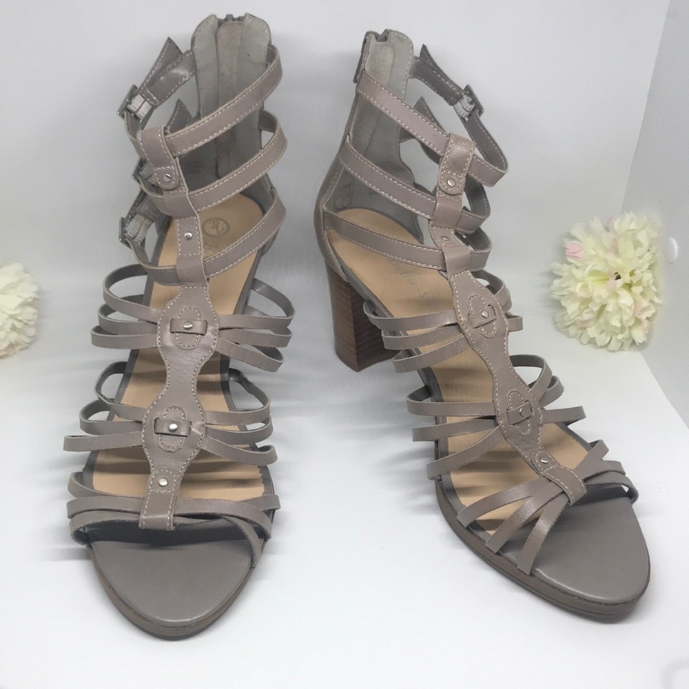 Bella Vita “Layne” leather strappy heel sandal NWT